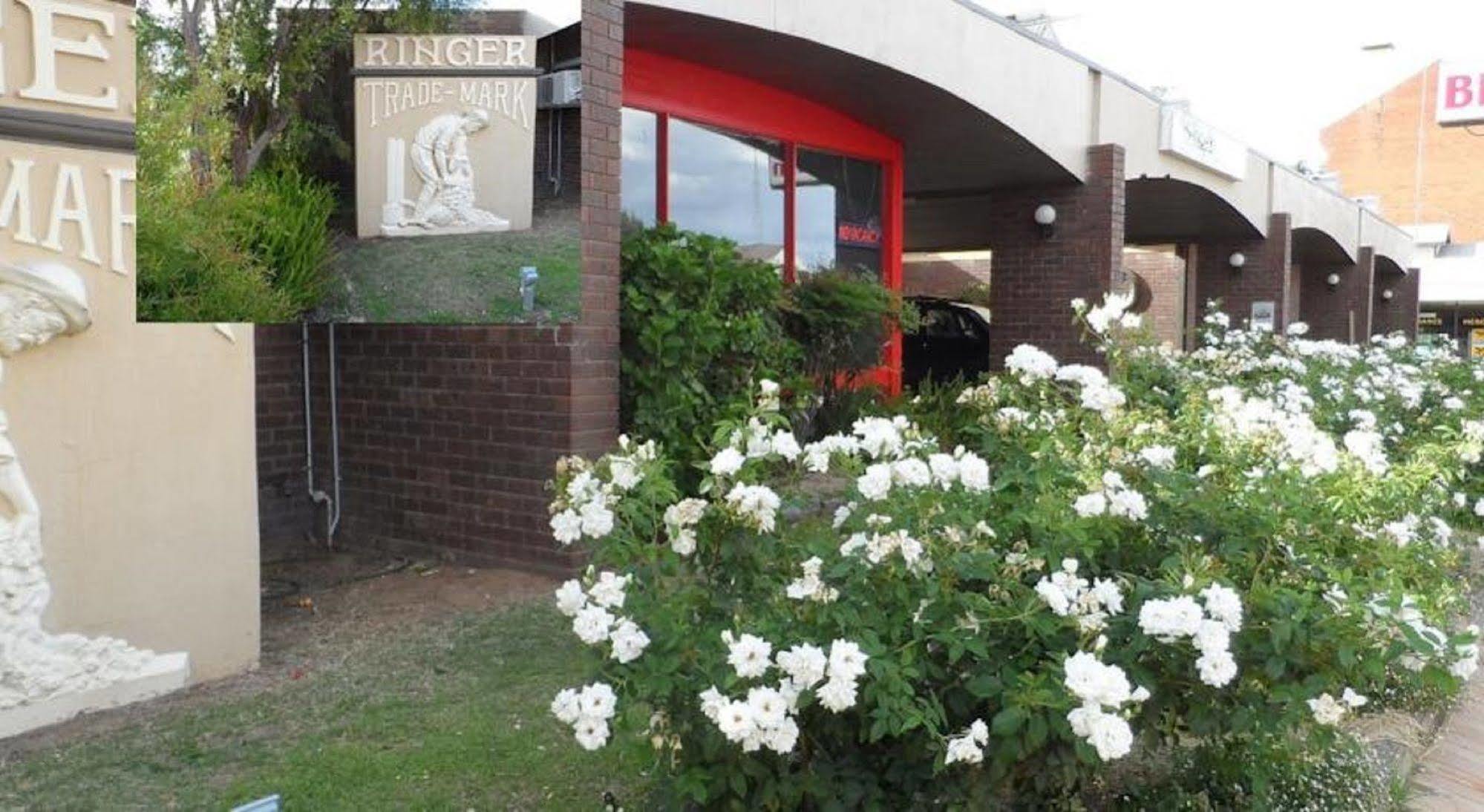 Bidgee Motor Inn Hay Exterior photo